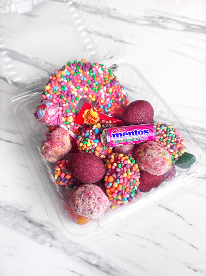 Mini Candied Pineapple & Grapes Box