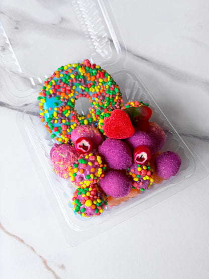 Halloween Theme 👻 Mini Candied Pineapple & Grapes Box